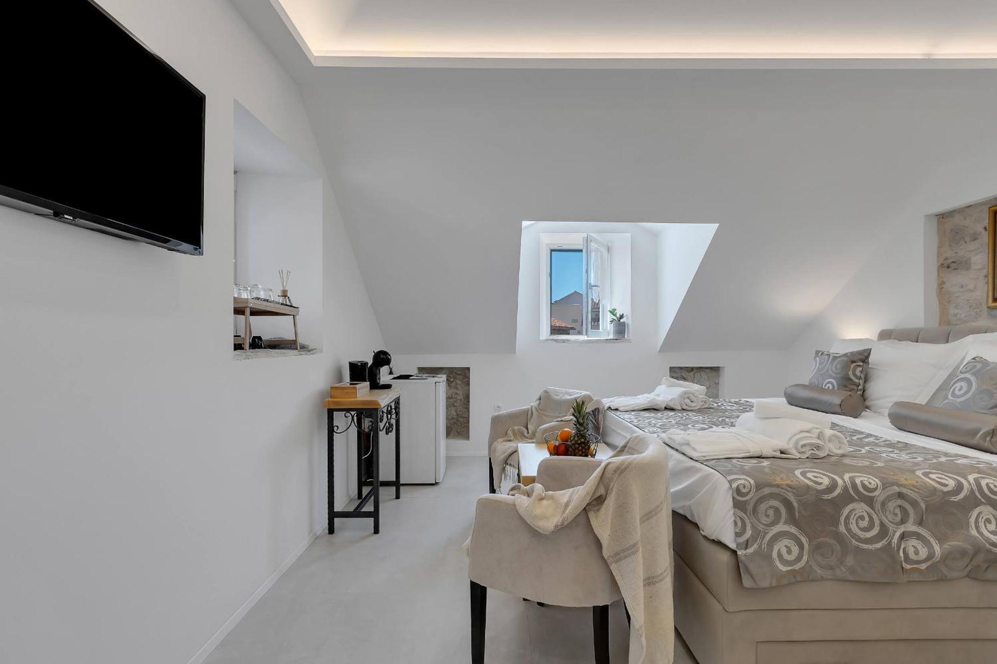 Luxury Rooms Palace B&B Makarska Eksteriør bilde