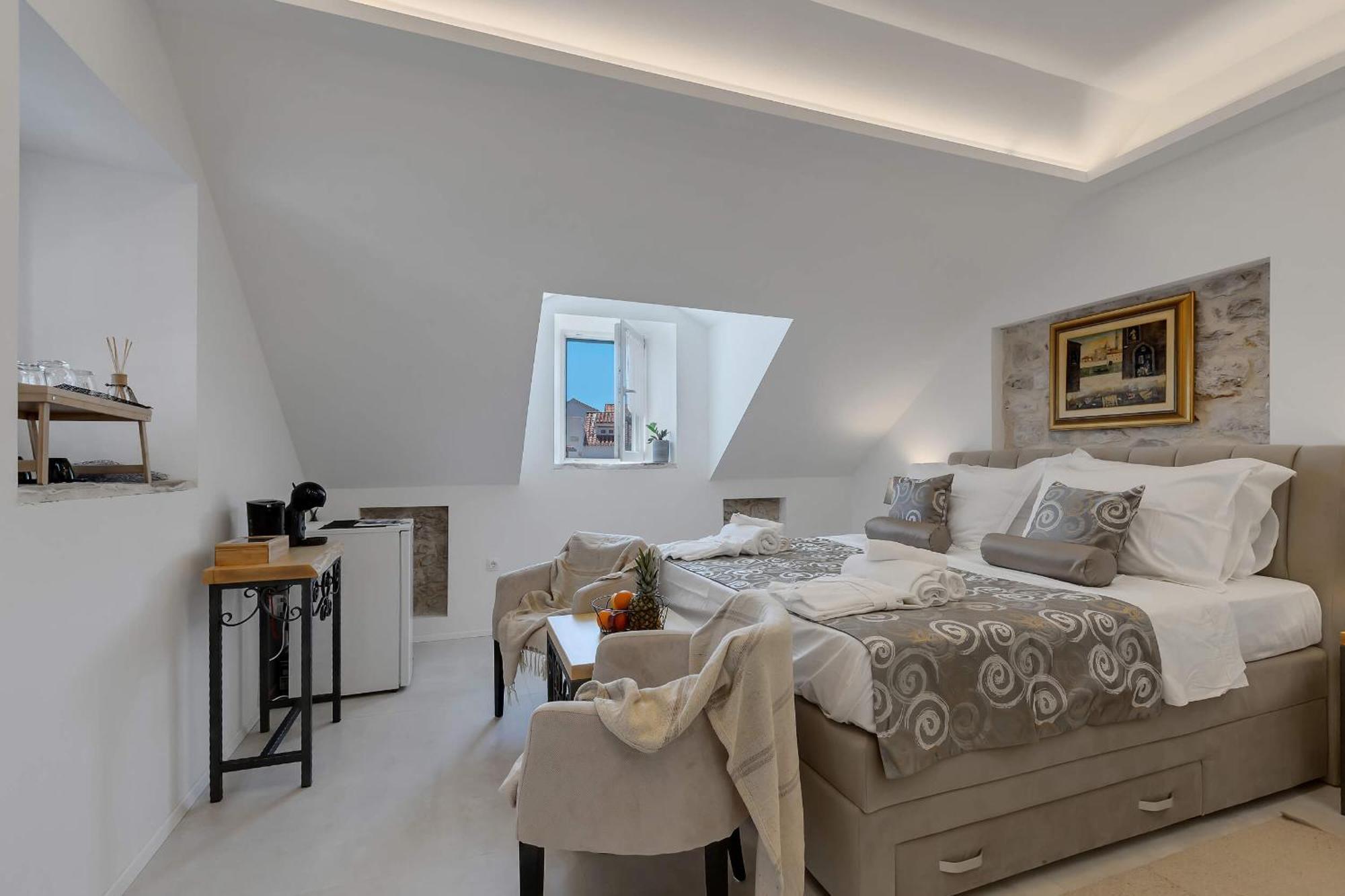 Luxury Rooms Palace B&B Makarska Eksteriør bilde