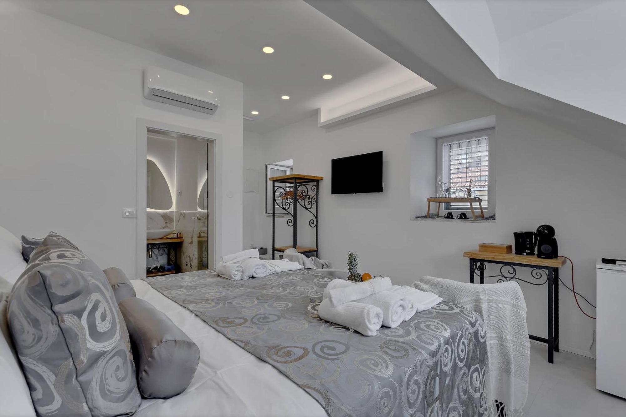 Luxury Rooms Palace B&B Makarska Eksteriør bilde
