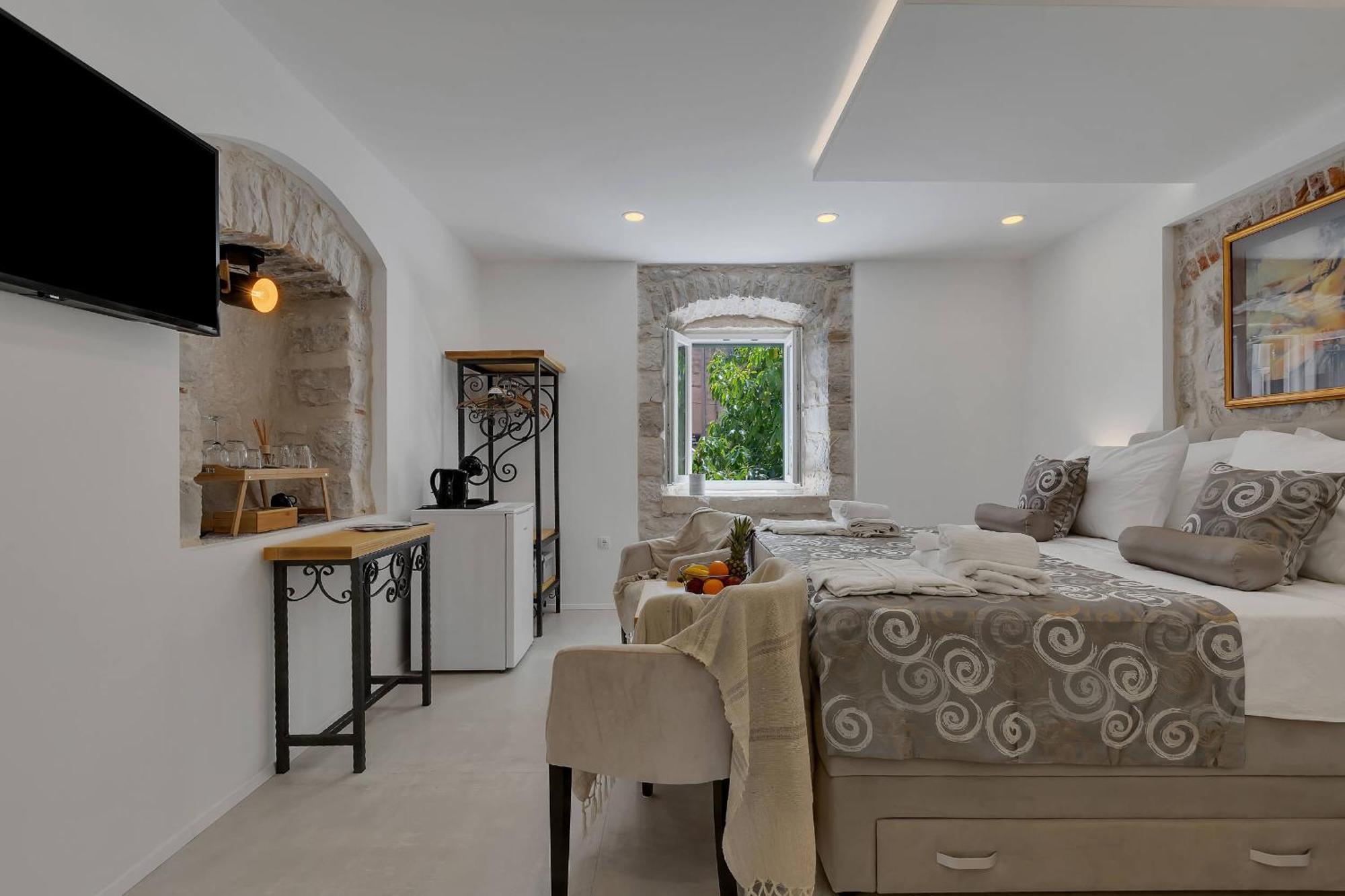 Luxury Rooms Palace B&B Makarska Eksteriør bilde